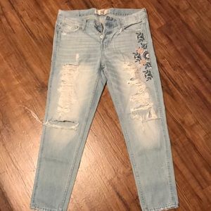 Hollister Vintage Boyfriend Jeans